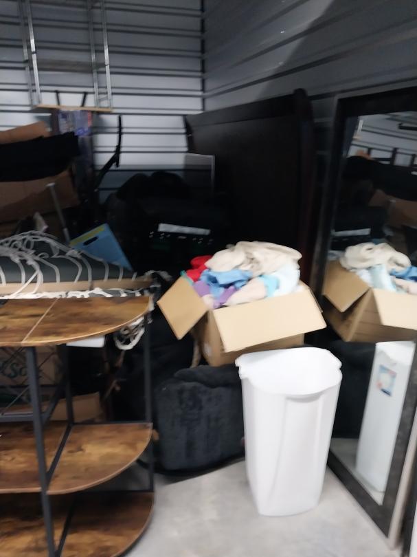 Storage Unit Auction in Griffin, GA at General Storage Griffin ends